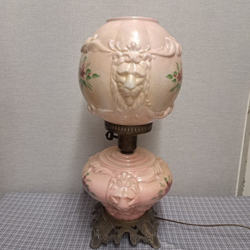 Thumbnail: Gone With The Wind Parlor lamp