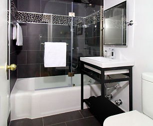 Bathroom_1.jpg