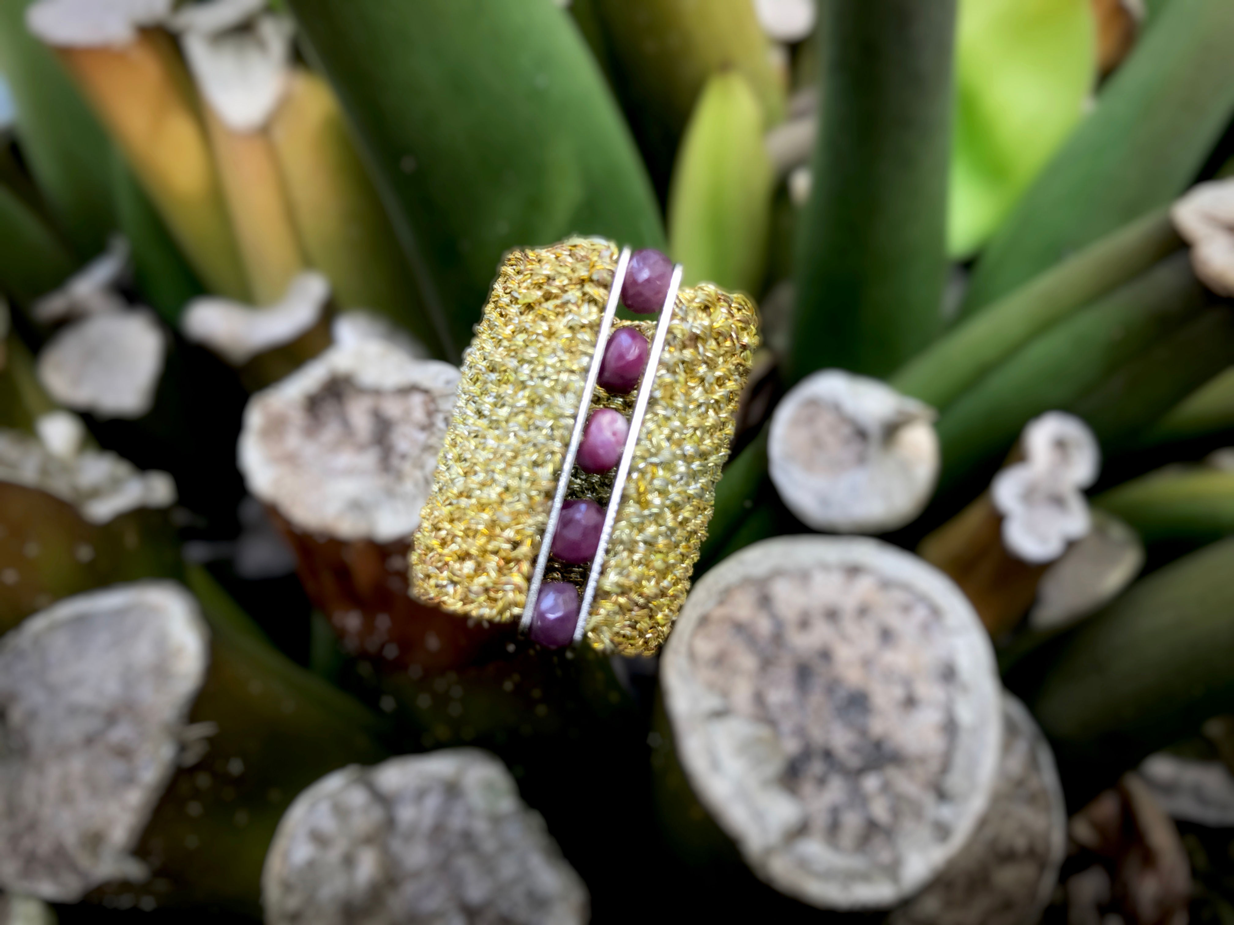 nuances with stones (grande)