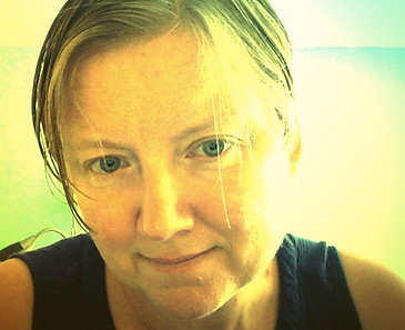 A warm stylized headshot of Deanna Vandiver; a white, middle age person wearing a dark tank top. They are wearing a caring and open expression on their face.