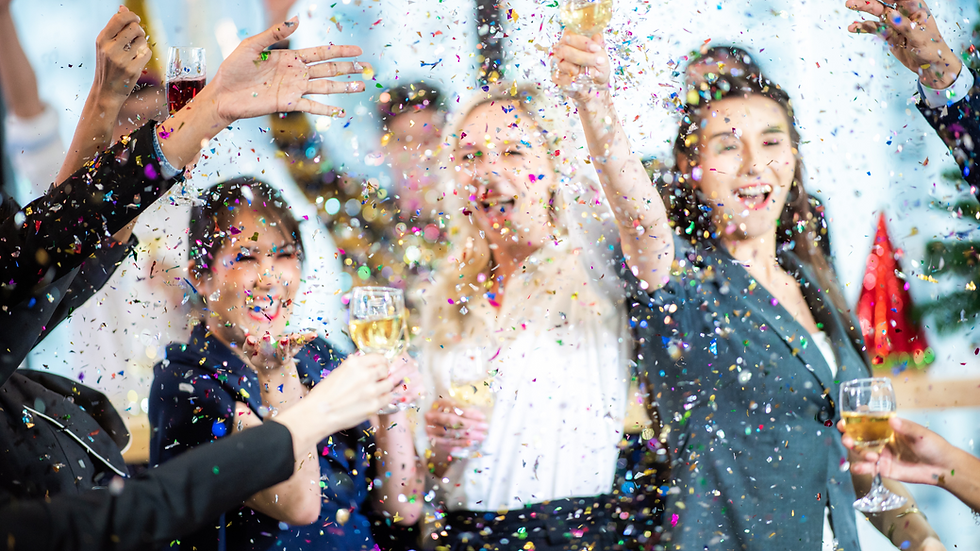 The festive season is undeniably one of the busiest times for businesses. The lights, the joy, the anticipation – it all culminates in a rush of customers eager to indulge. But for this rush to convert to tangible results, advance planning, especially for video content, is paramount. So, when should you start? Let’s delve into the ideal timelines.