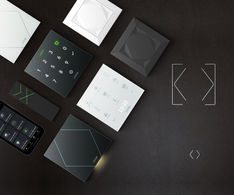 Commandes tactiles domotique sur la possession