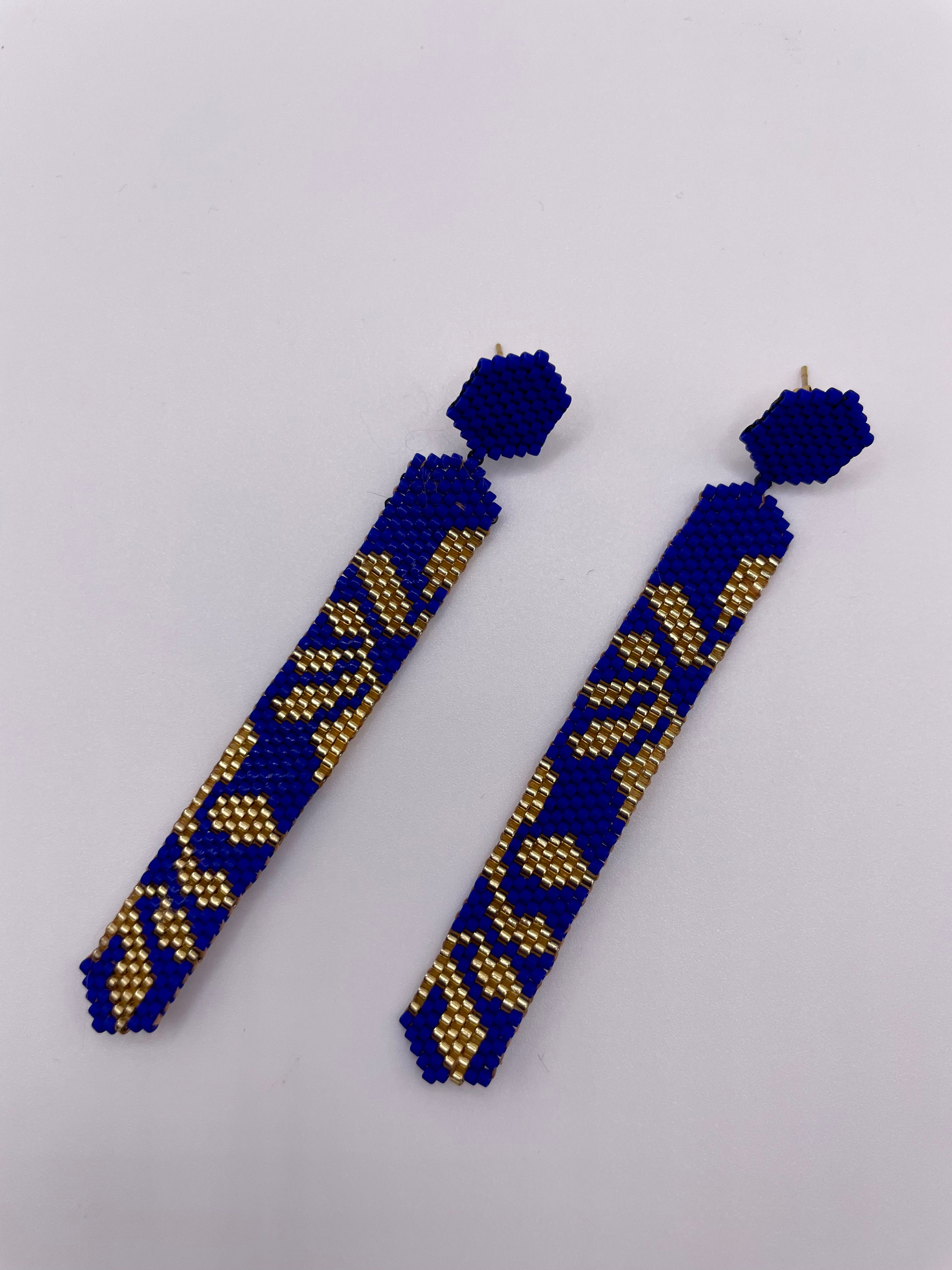 Demi-Fleurs en Bleu et Or