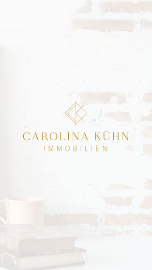 "Ich dachte, mein altes selbstgemachtes Logo würde meine Zielgruppe ansprechen. Lena-Marieke wusste es besser. Ich liebe das Ergebnis des Re-Designs!" 