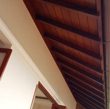 plafon kayu merbau solid outdoor untuk atap teras rumah
