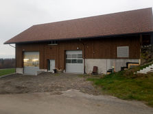 Referenzen Garagetore  Besmer Landmaschinen Sattel