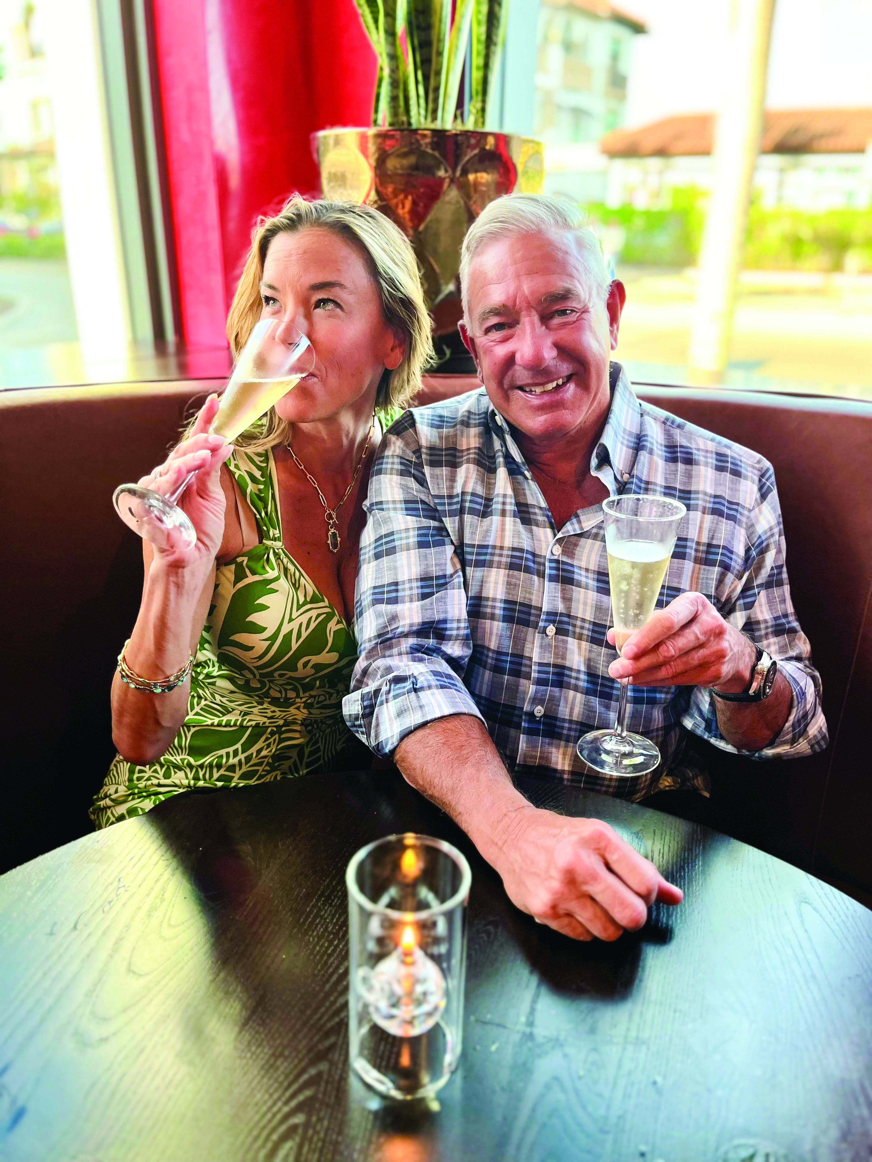 Writer: Elle & Mitch