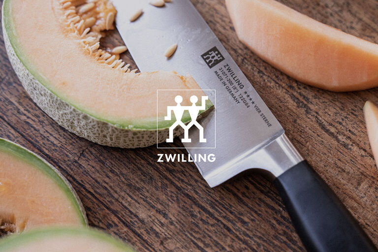 ZW_FamBrandsComps_Family_2100-1400_ZW-1.jpg_sw=768.jpg