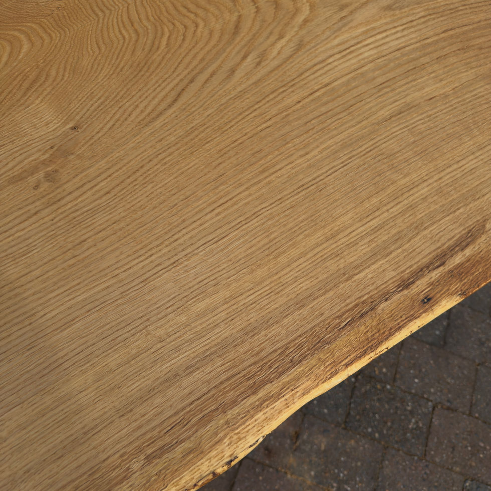 Miniaturbild: Esstisch Massiver Eichentisch mit Naturkante – ca. 300 cm