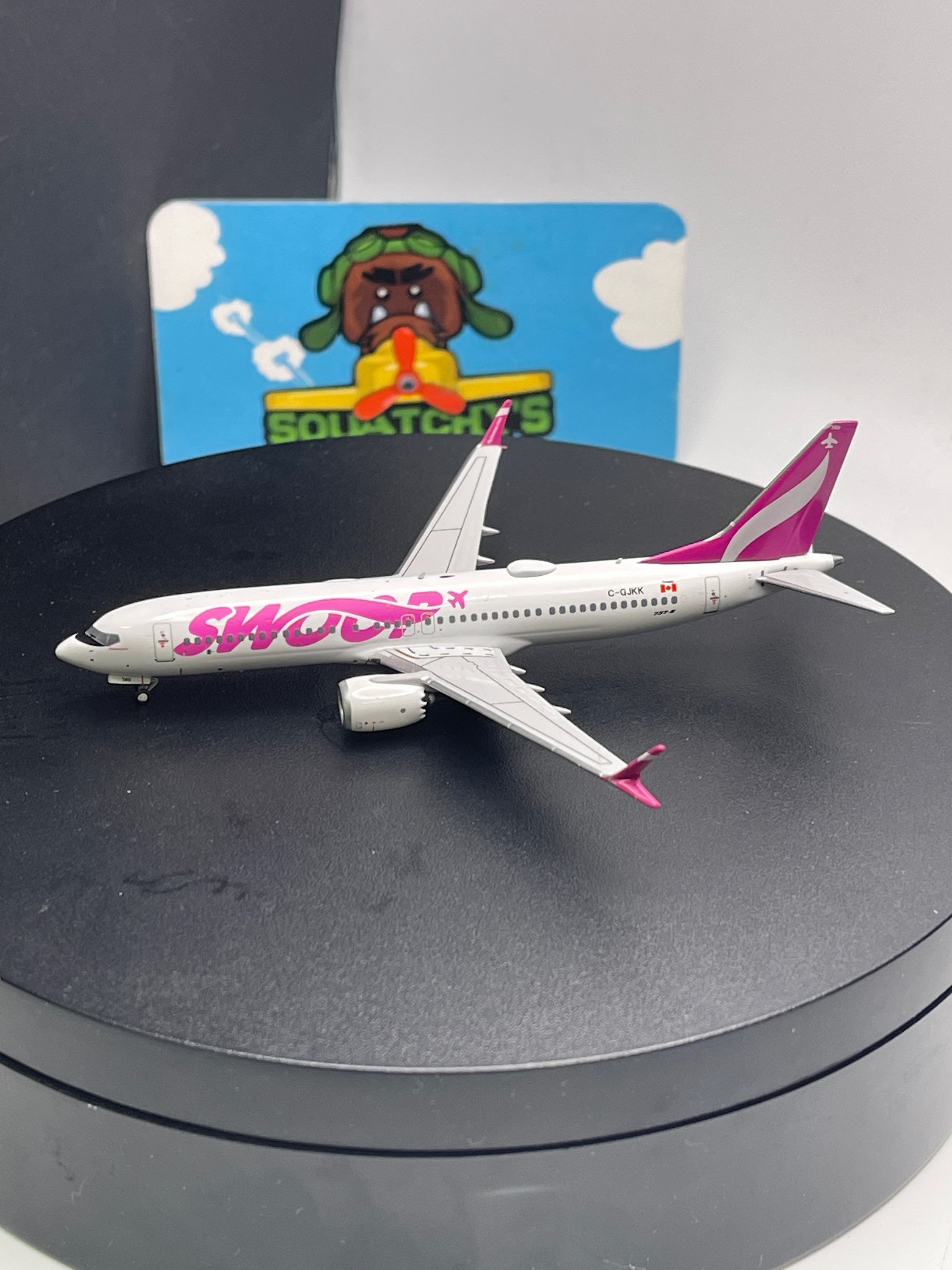 Swoop 737 Max 8