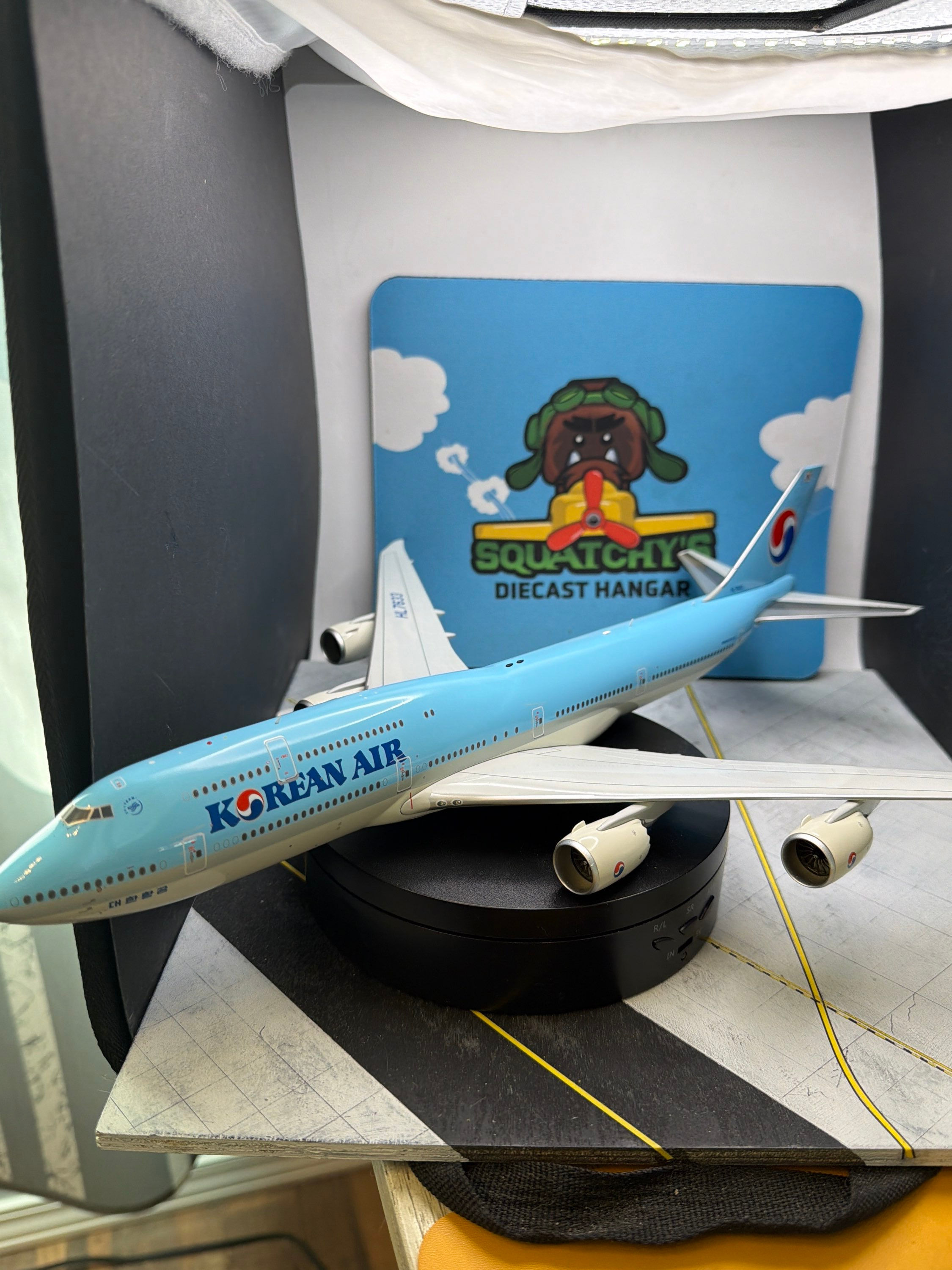 Korean Air 747-8i (L2053)