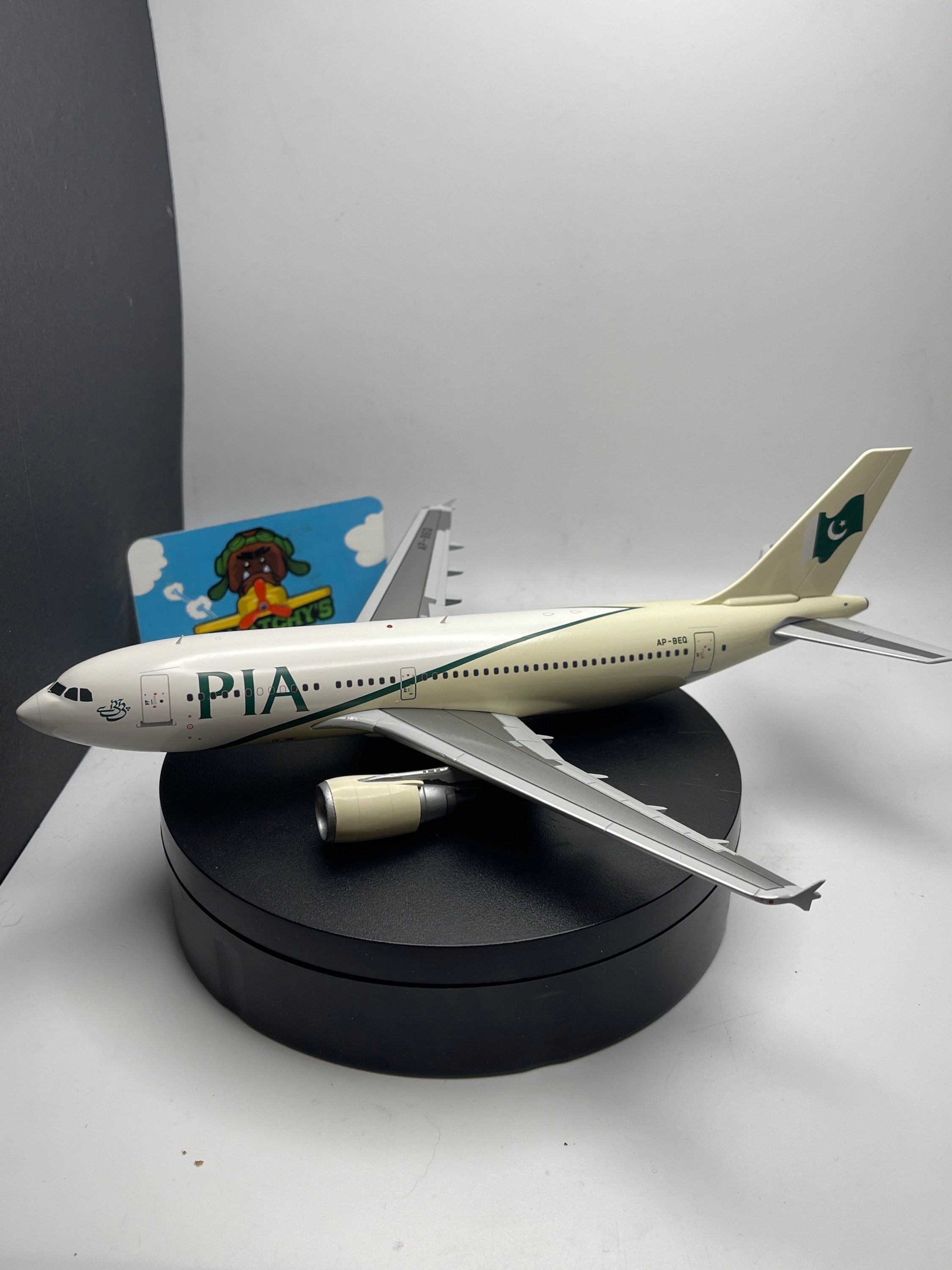 Pakistan International A310-300