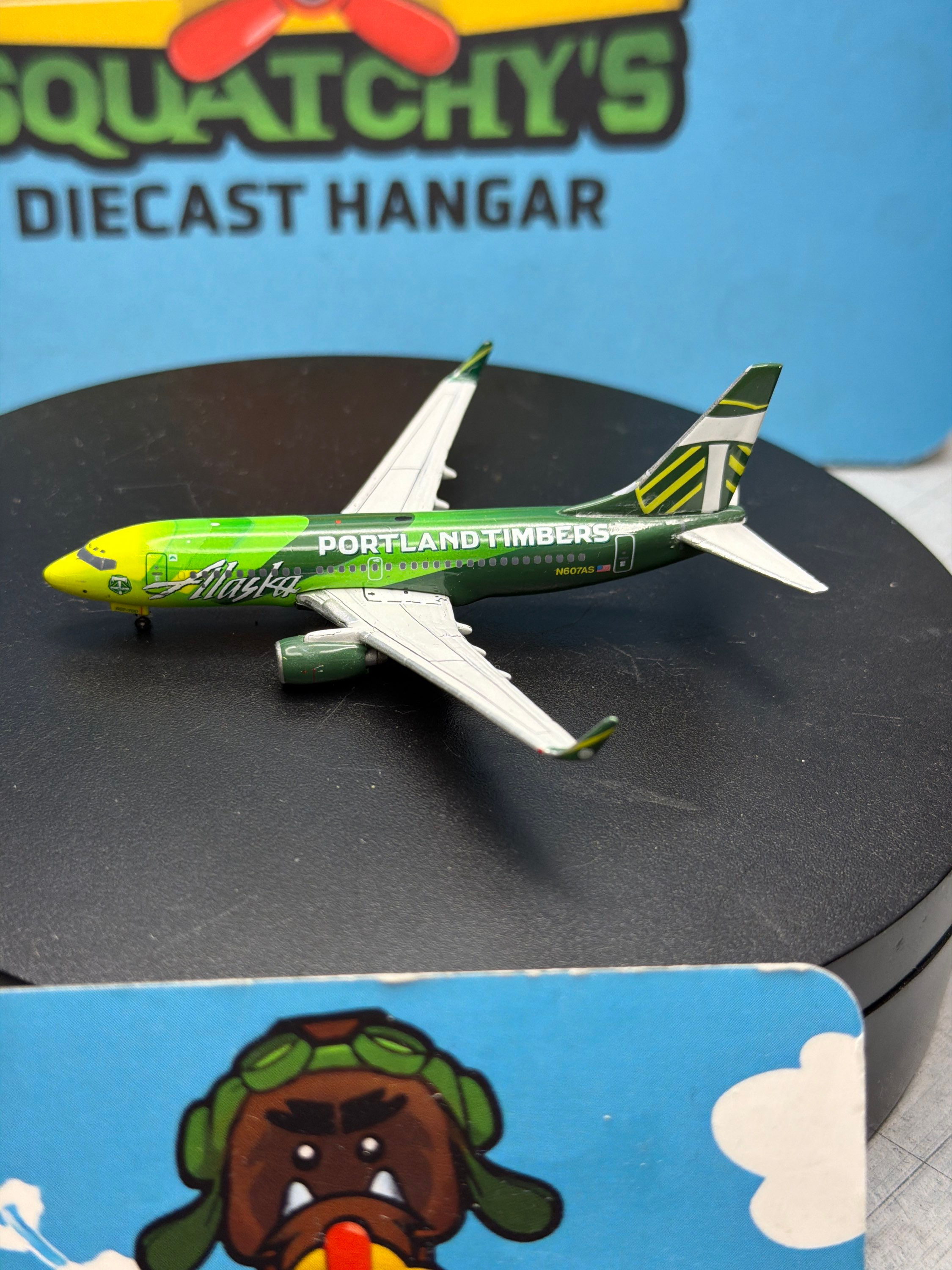 Alaska Airlines 737-700 (GJASA1063)