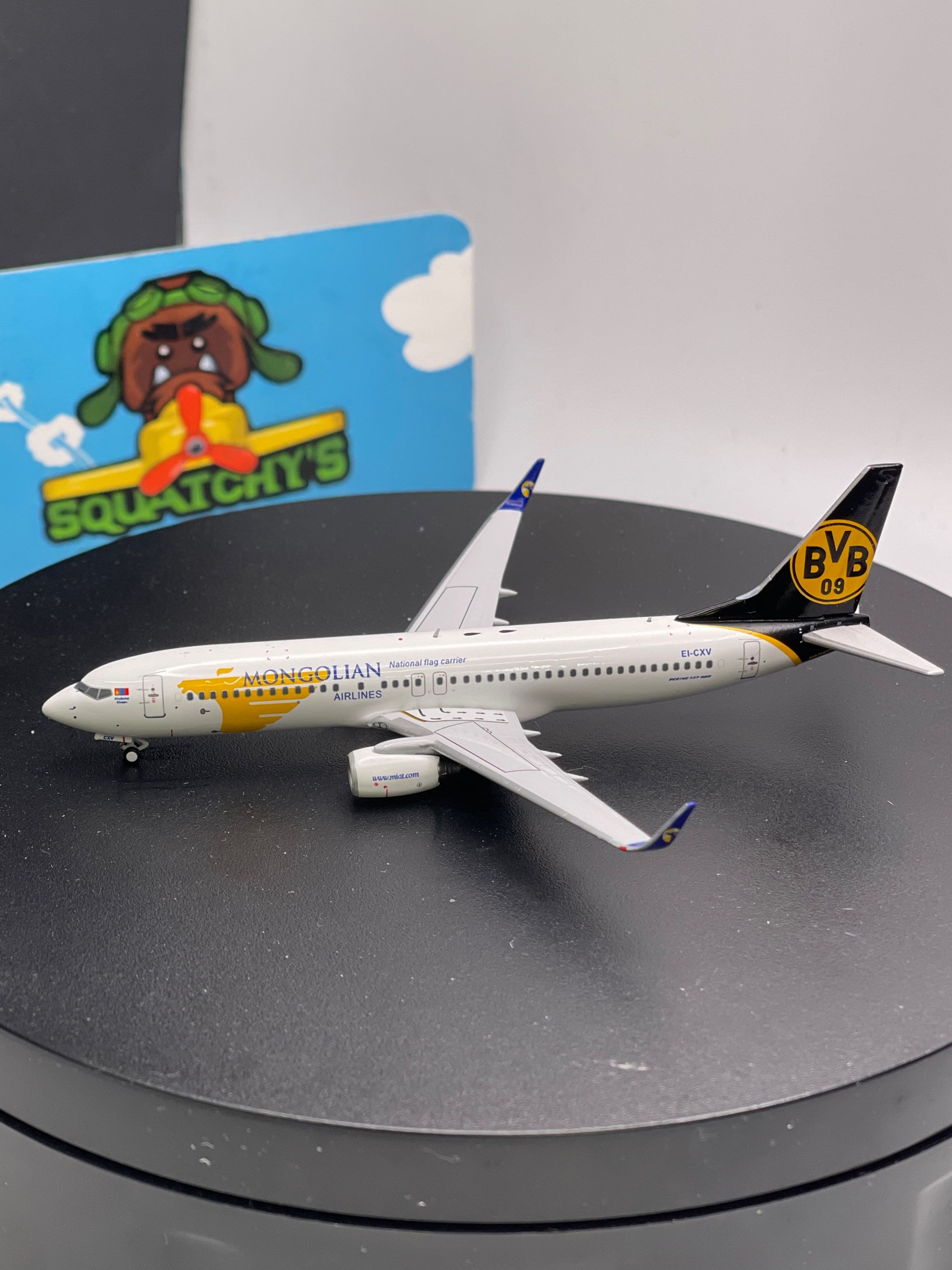 MIAT Mongolian 737-800