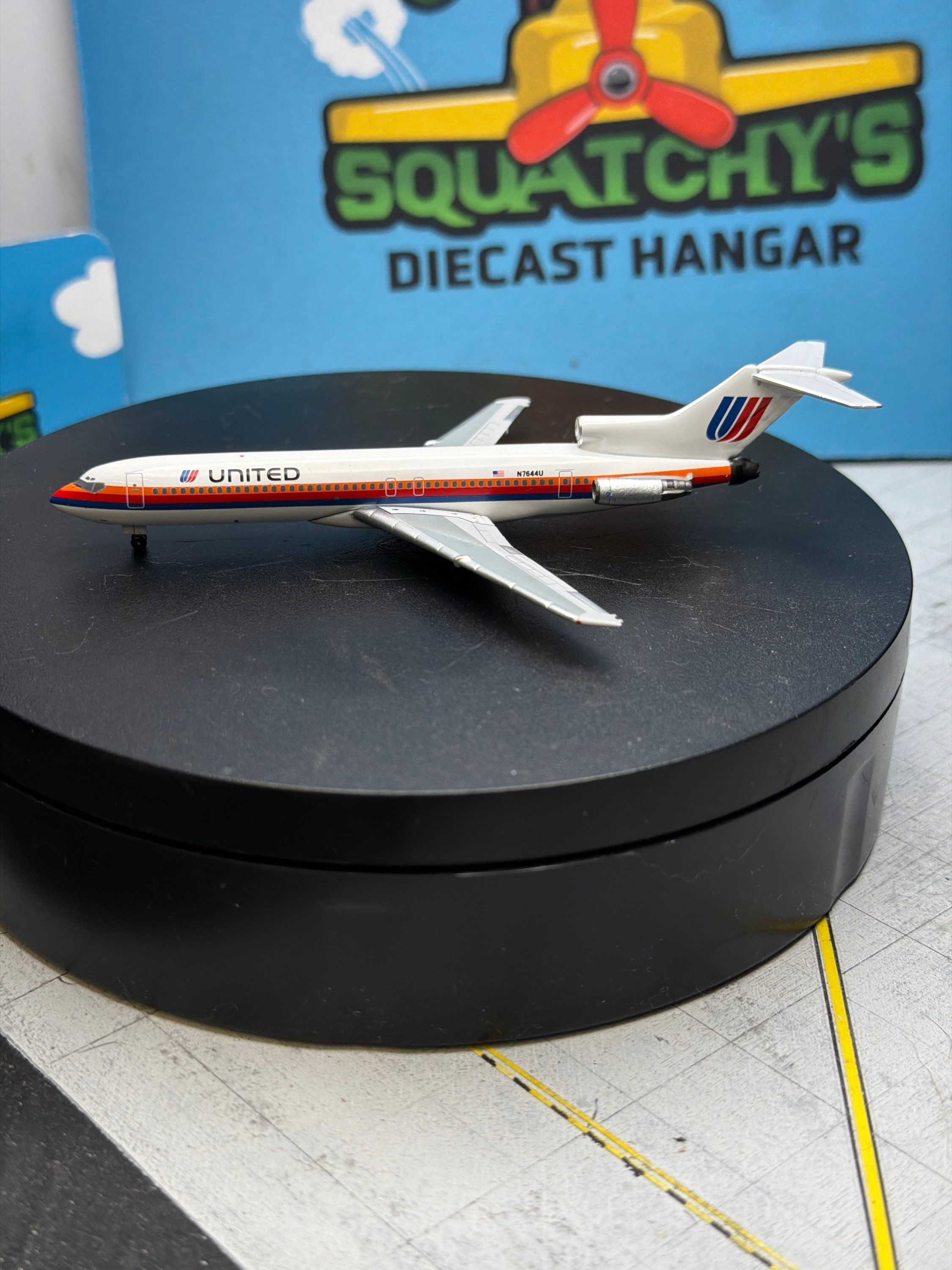 United Airlines 727-200 (AC419350)