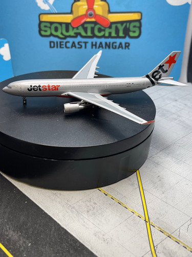 Jetstar Airbus A330-200 模型 1/200 JetStar A330-200 | Squatchy's
