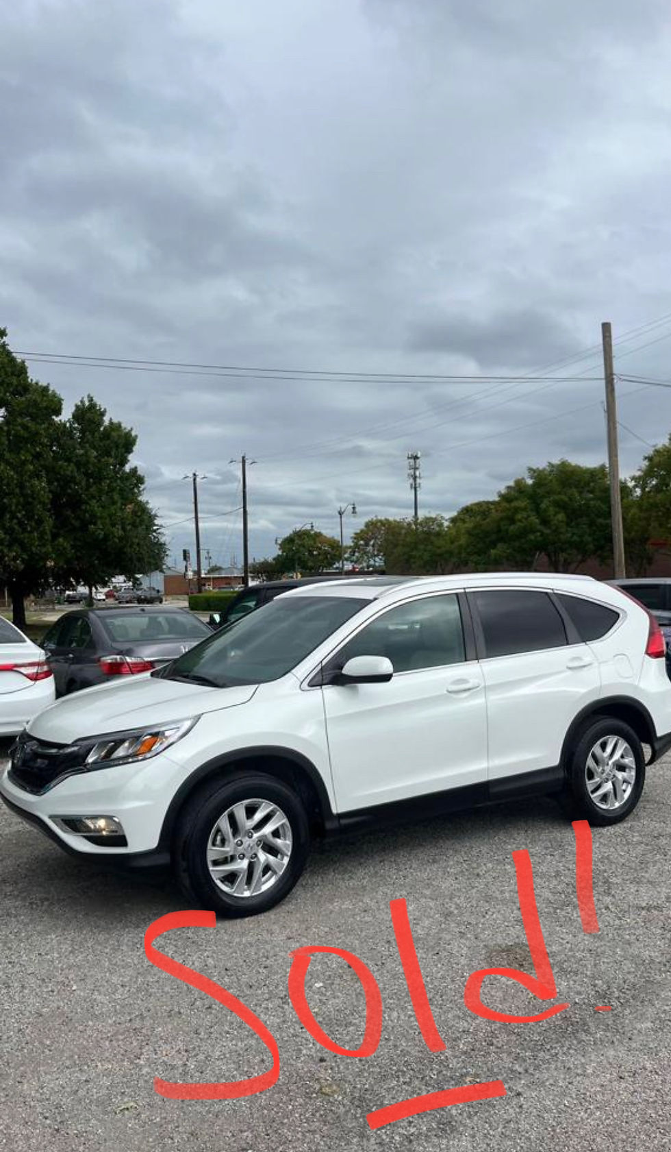 Thumbnail: Sold! 2015 Honda CRV 