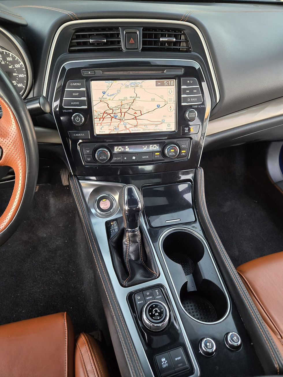 Thumbnail: 2019 Nissan Maxima Platinum 