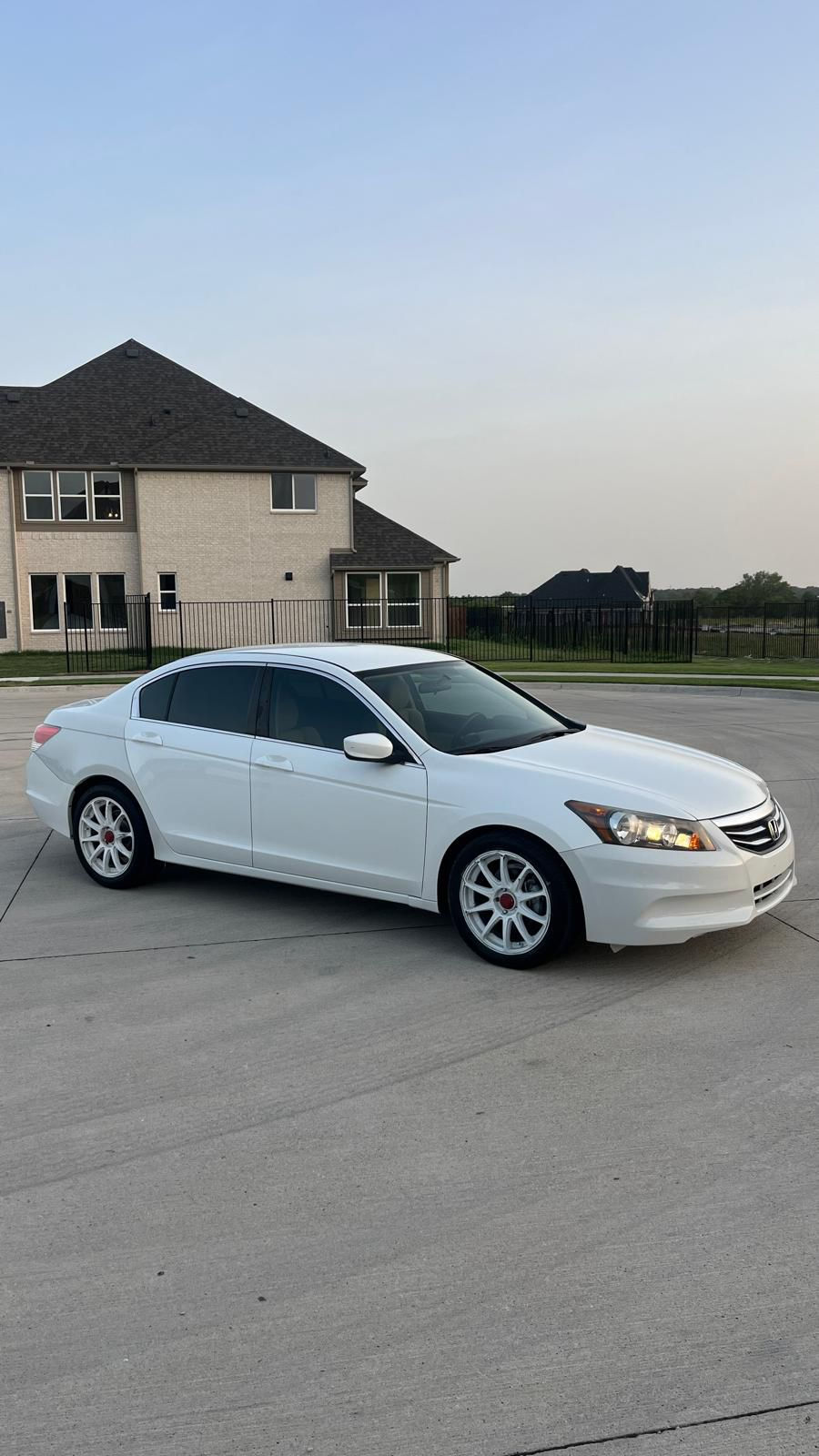 Thumbnail: 2012 Honda Accord XL 