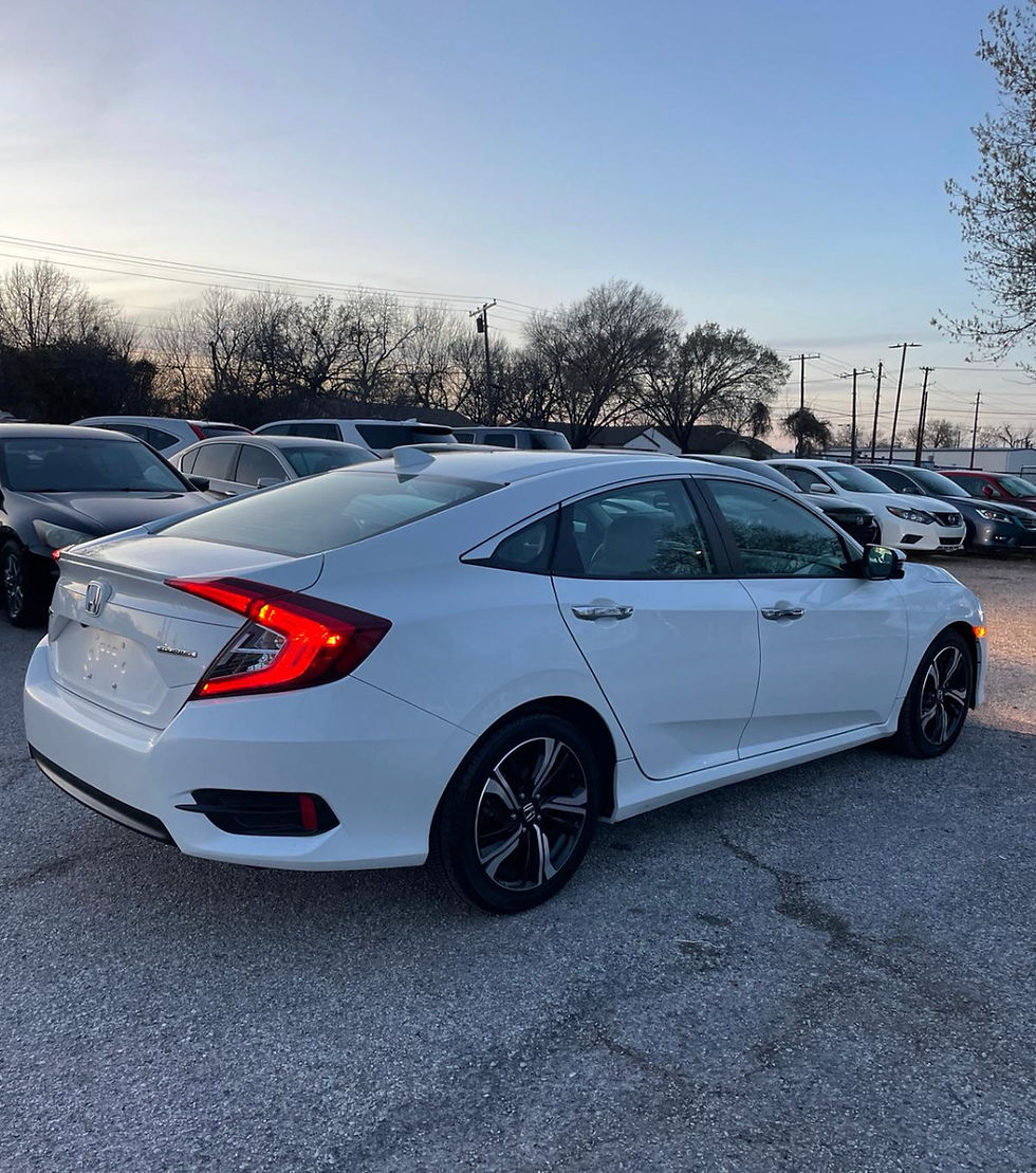 Thumbnail: 2017 Honda Civic Touring