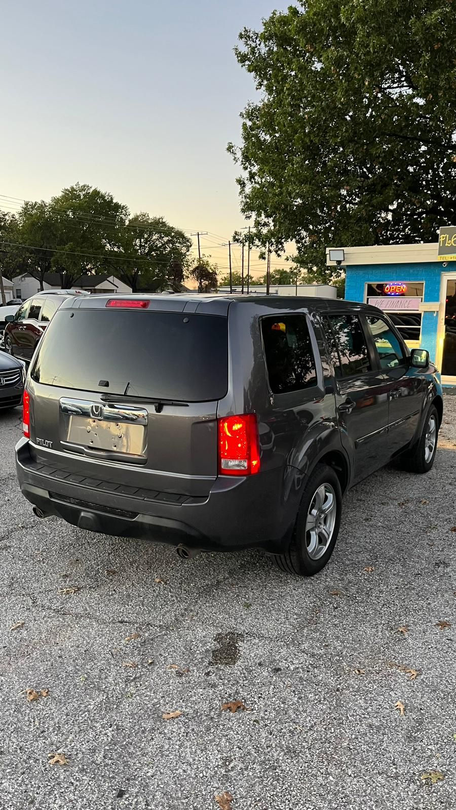 Thumbnail: 2015 Honda Pilot EXL 