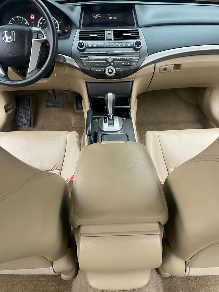 Thumbnail: 2012 Honda Accord SE  