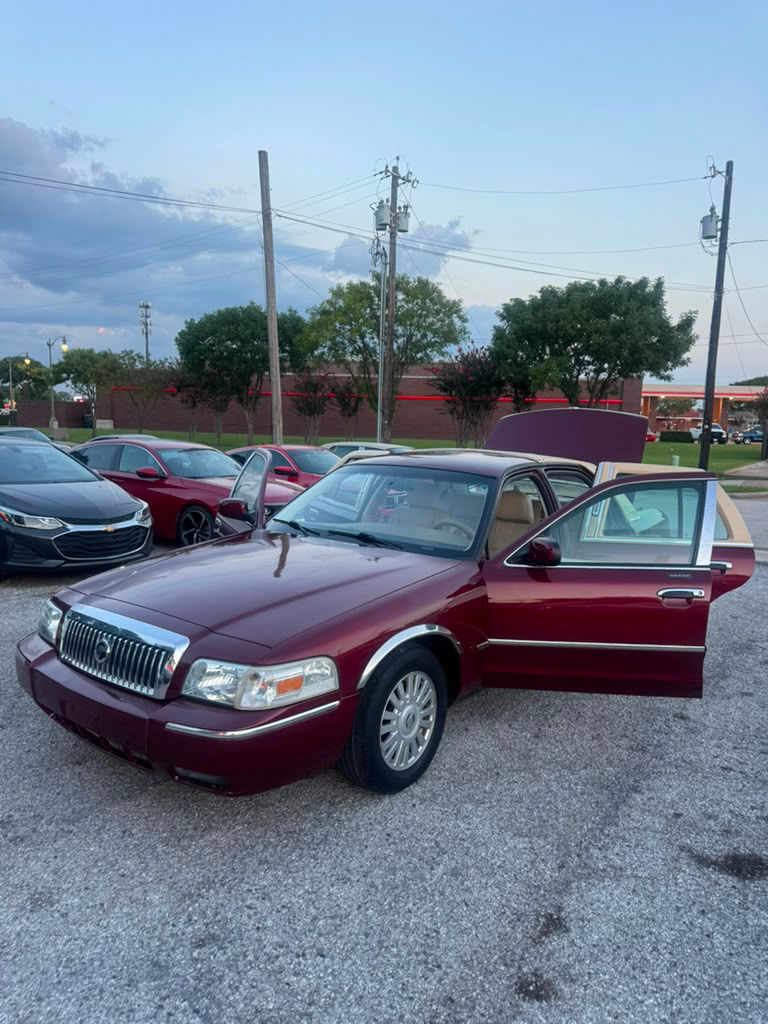 Thumbnail: 2008 MERCURY GRAND MARQUIS LS