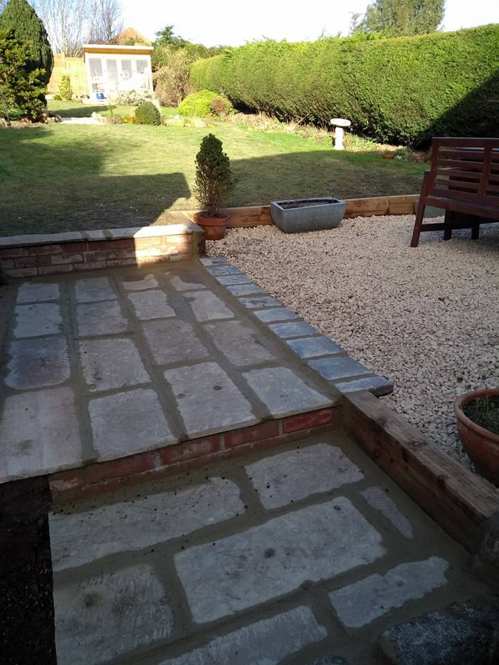 Patio laying - Emerald Gardening