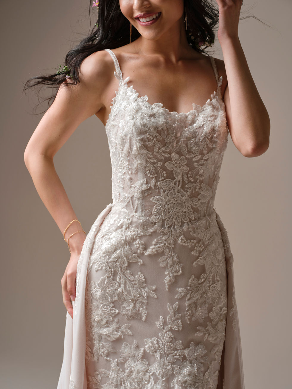 Rebecca-Ingram-Eden-Fit-and-Flare-Wedding-Dress-26RK429A01-Alt51-IV052