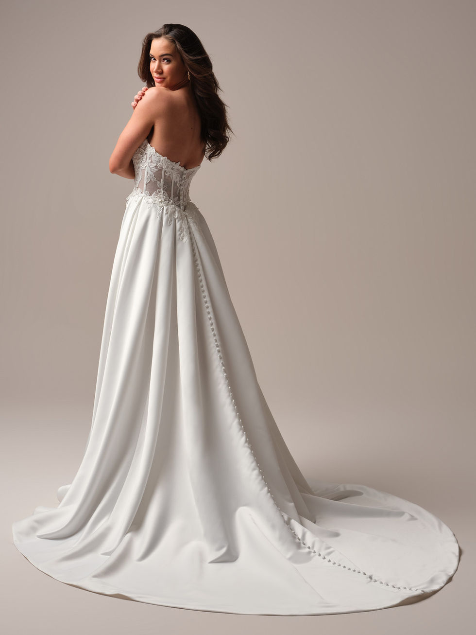 Rebecca-Ingram-Sable-A-line-Wedding-Dress-25RB912A01-Alt55-IV002
