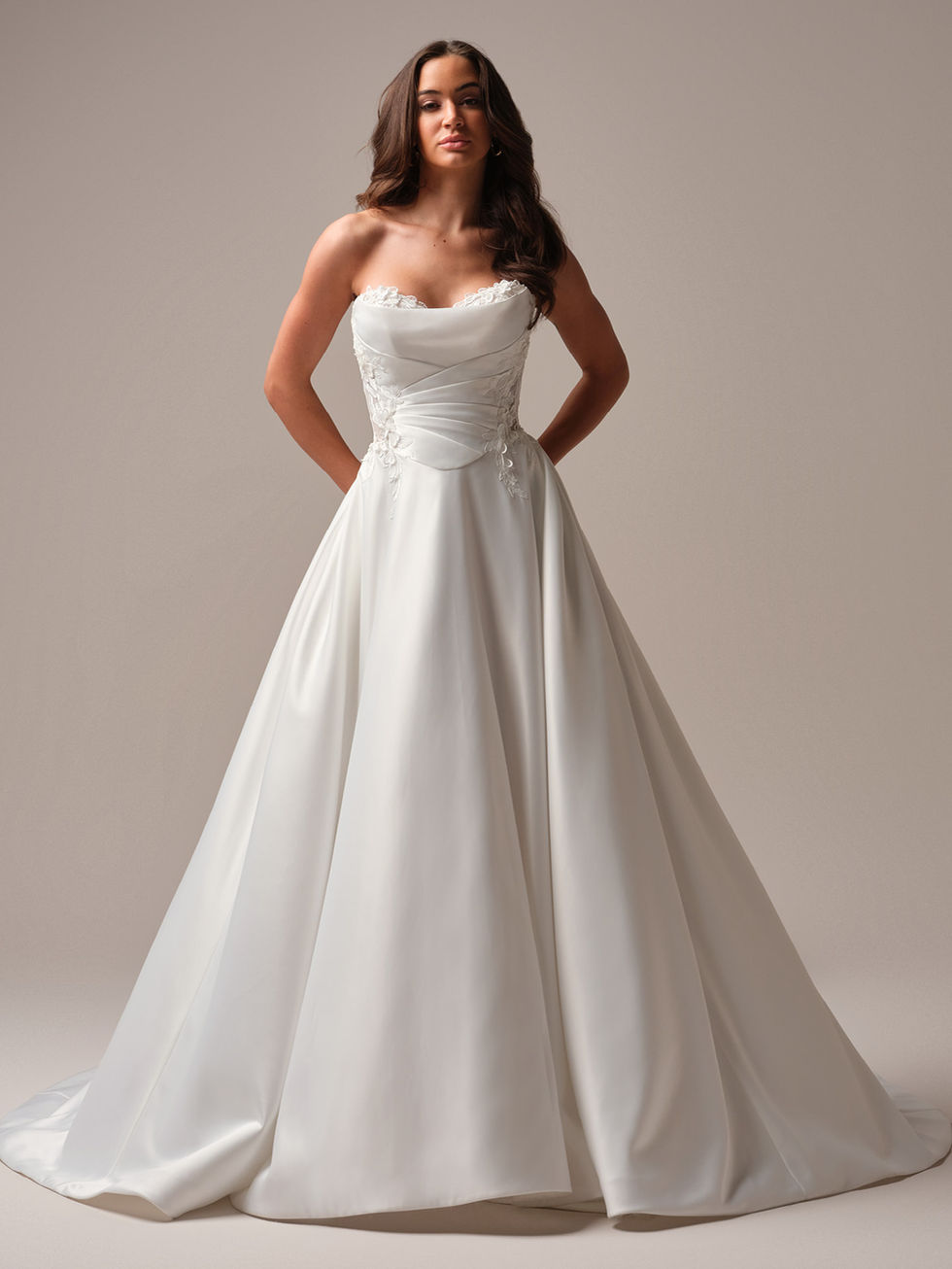 Rebecca-Ingram-Sable-A-line-Wedding-Dress-25RB912A01-Alt54-IV002