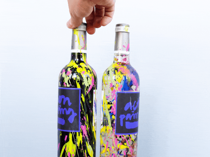 ActionPainting_Wein_RotWeiss.gif