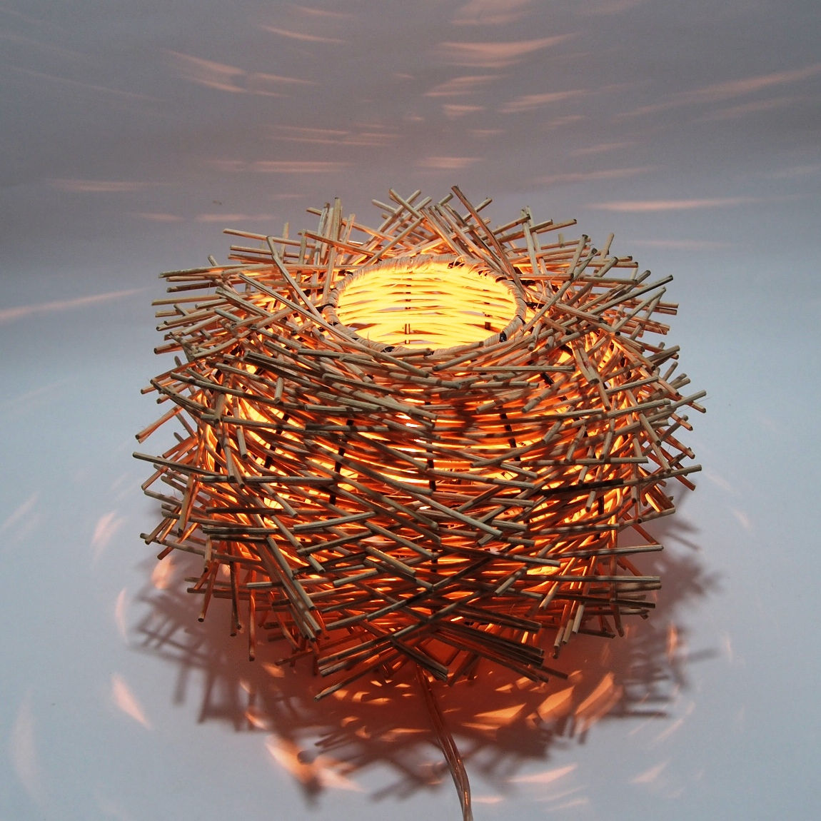 TABLE LAMP - BOLA DURI