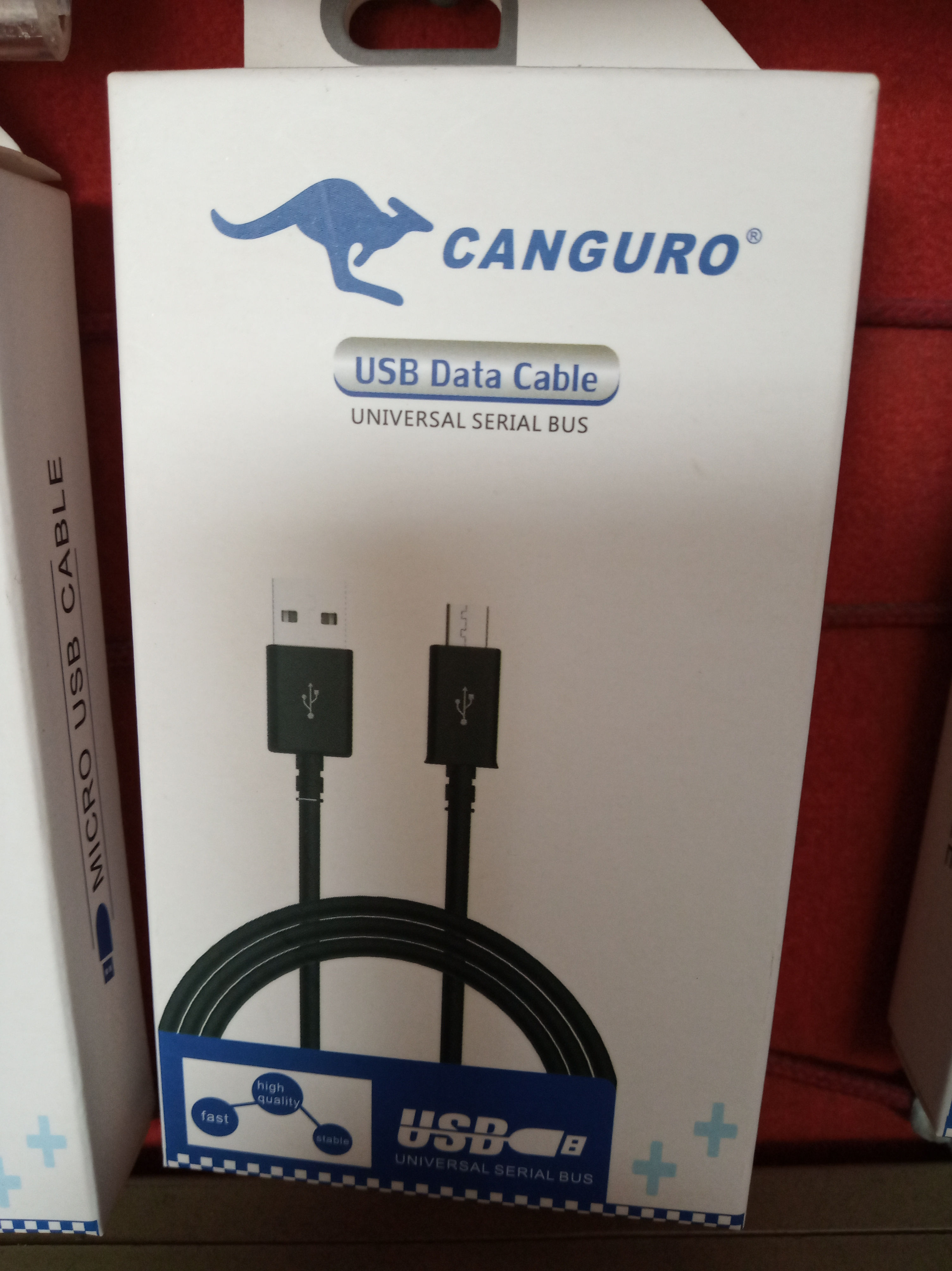 Canguro cable USB