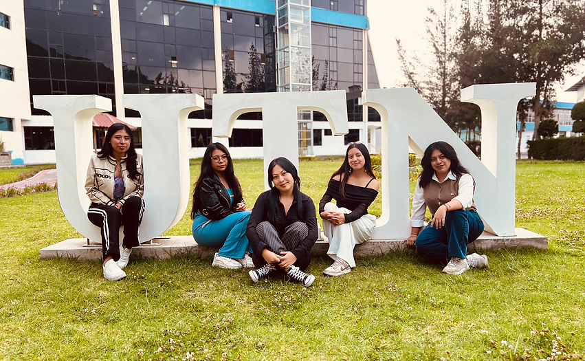 GRUPAL.HEIC