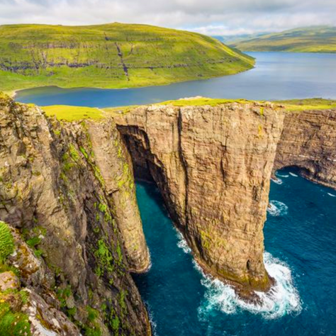 10 Thrilling Destinations to Visit Around The World