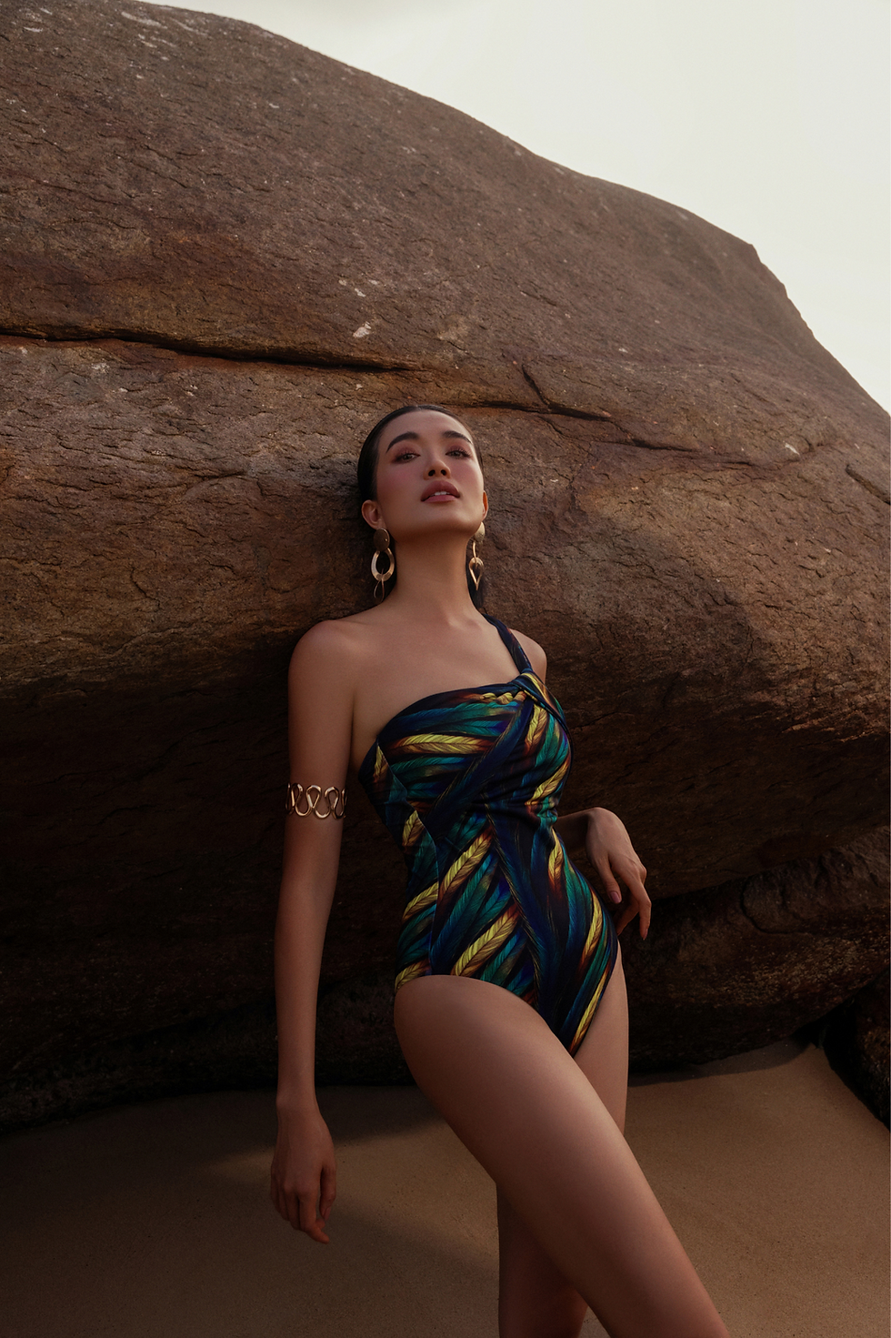 Hình thu nhỏ: Artemis