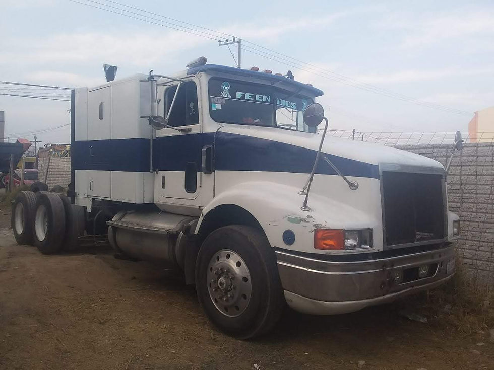 Tracto camión Espejel