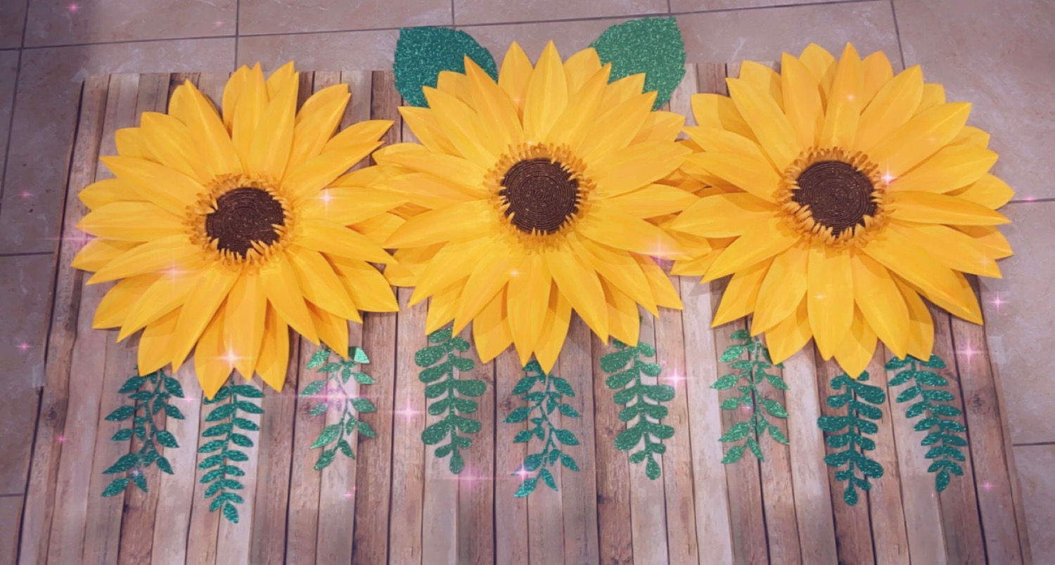 14 pc Large Paper Sunflowers