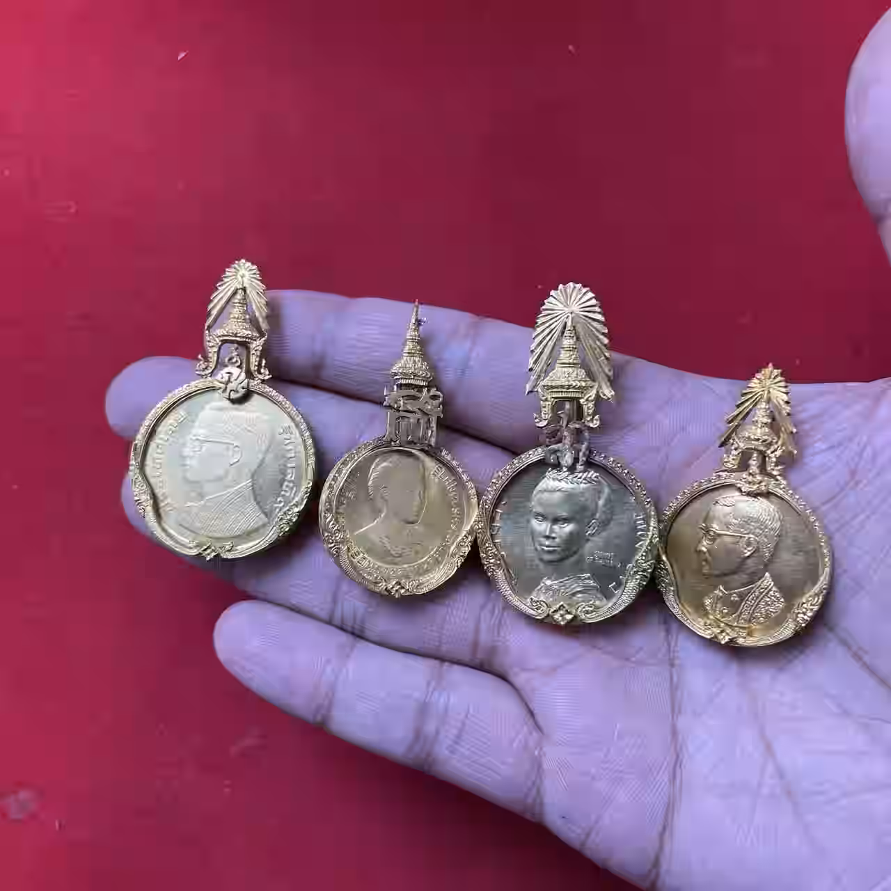 รับซื้อกรอบทอง