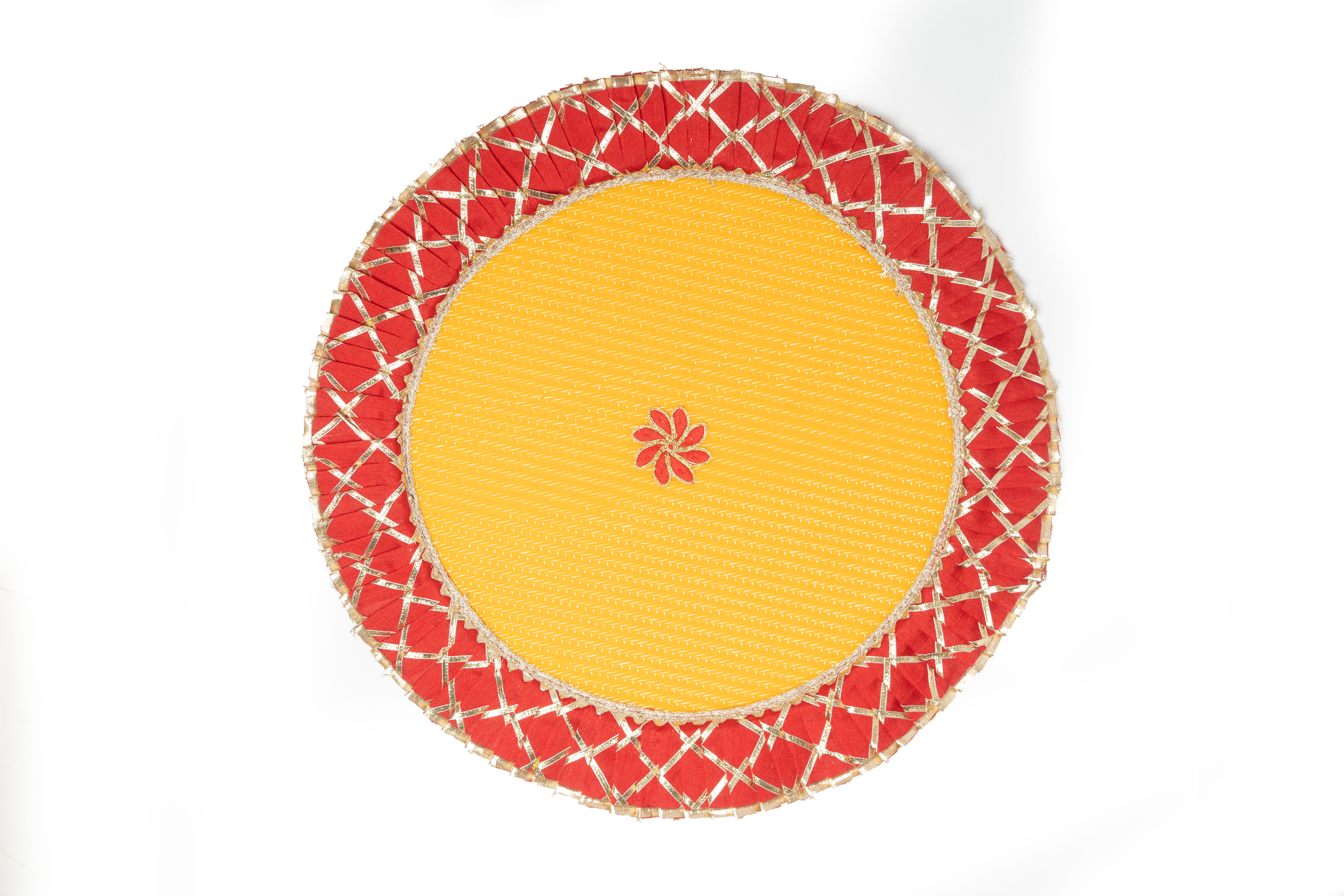 Decorative Mats/Plastic Mat - Yellow - Size 16 inch x 16 inch -Round