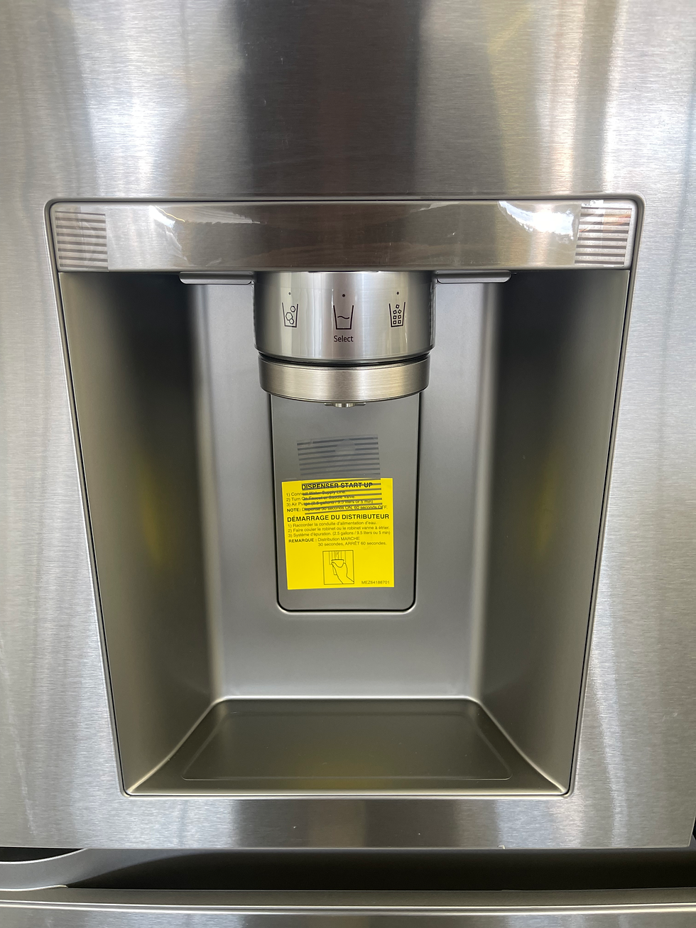 Thumbnail: 29 cu. ft. Smart InstaView StandardDepth French Door Refrigerator with Craft Ice