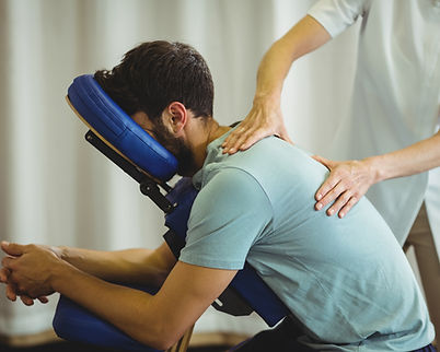 massage-sur-chaise-massage-en-entreprise