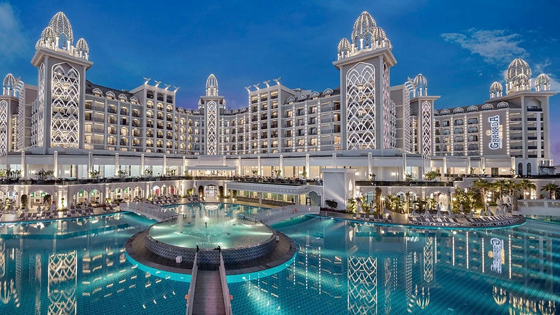 Granada Luxury Kamp.jpg