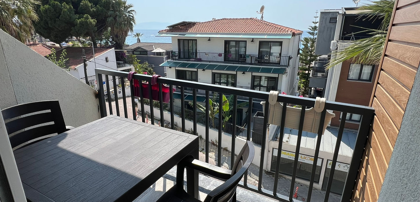 Ada Park Otel Çatı Süiti 302