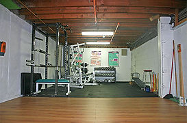 dojo-weight-training-area-winnipeg-goju.