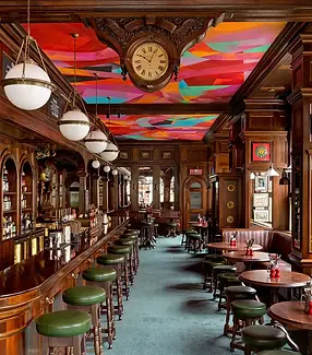 Google Street View tour example of a large pub interior to help customers explore the venue online.