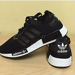 Adidas NMD Negra -- 35 Euros