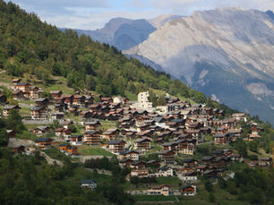Valais : Randonnée printanière au Val des Dix