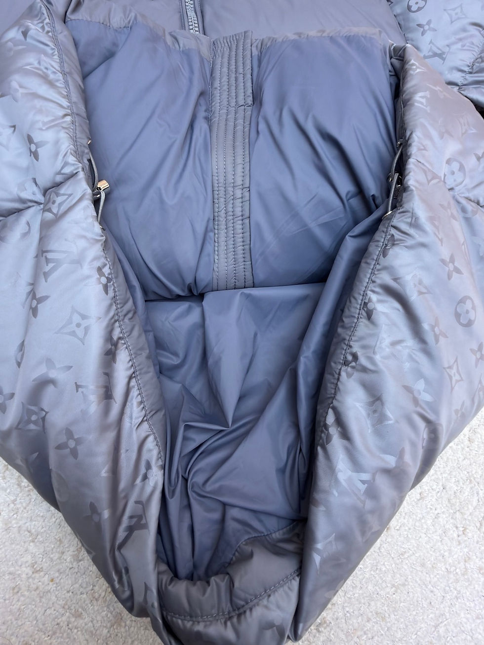 Miniatura: Jacket